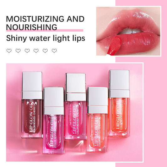 Moisturising And Nourishing Sheer Toothed Lip Glaze